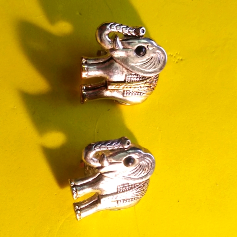 vintage stainless elephant earrings
